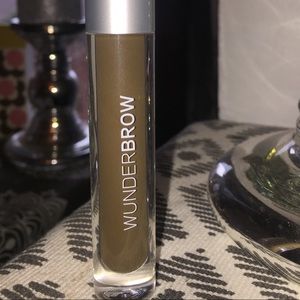 Wunderbrow eyebrow gel